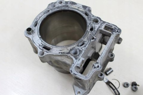 SUZUKI DL1000 V-STROM CYLINDER PRZÓD TŁOK PIERŚCIE