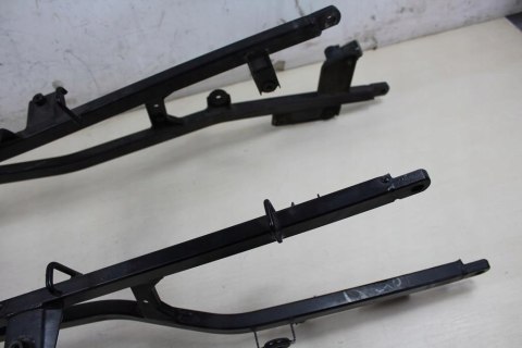 SUZUKI DL1000 V-STROM STELAŻ RAMA TYŁ SUBFRAME