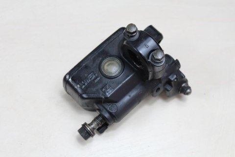 HONDA CB900 HORNET SC48 POMPA HAMULCOWA PRAWA
