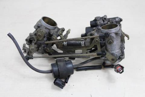 SUZUKI SV650 S K3 PRZEPUSTNICE MIKUNI PRZEPUSTNICA