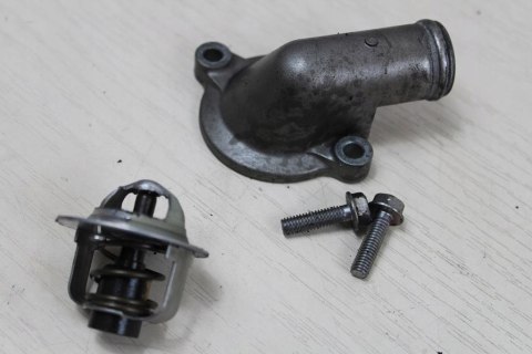 HONDA CB900 HORNET SC48 TERMOSTAT + OBUDOWA