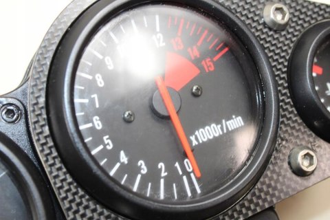 KAWASAKI ZX7R ZX-7R ZEGARY LICZNIK PRZEBIEG 28496