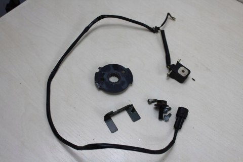 KAWASAKI ZR7 S ZR-7 IMPULSATOR CZYTNIK