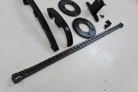 KAWASAKI ZR7 S ZR-7 ROZRZĄD KOMPLETNY ŚLIZGI