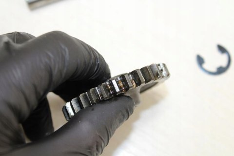 KAWASAKI ZR7 S ZR-7 ZĘBATKA KOŁO WOLNE ROZRUSZNIKA