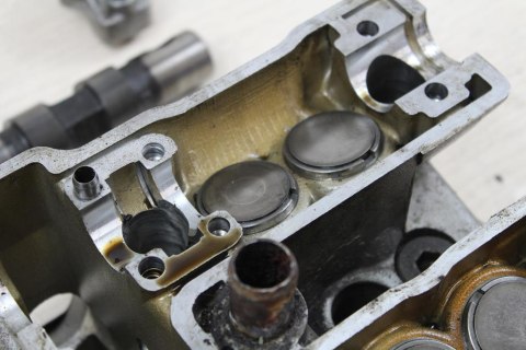 YAMAHA XZ550 GŁOWICA TYŁ TYLNA WAŁKI ROZRZĄDU