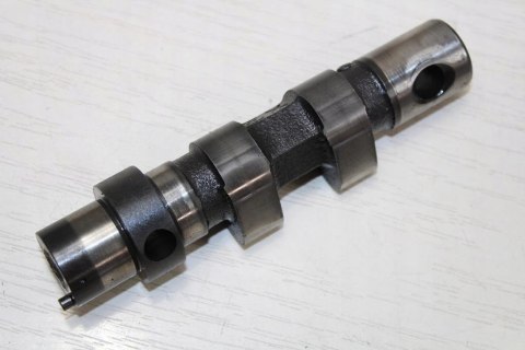 YAMAHA XZ550 GŁOWICA TYŁ TYLNA WAŁKI ROZRZĄDU