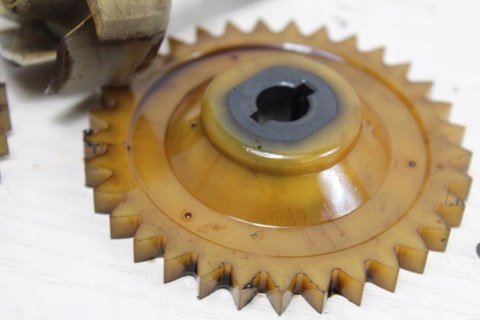 YAMAHA XZ550 POMPA WODY PLASTIKOWE KOŁA ZĘBATE