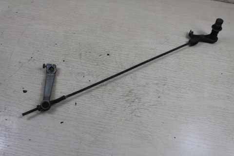 YAMAHA XZ550 PRĘT CIĘGNO HAMULCA TYŁ WODZIK