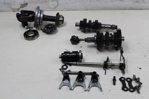 YAMAHA XZ550 SKRZYNIA BIEGÓW PRZEKŁADNIA KĄTOWA