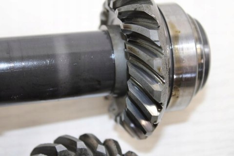 YAMAHA XZ550 SKRZYNIA BIEGÓW PRZEKŁADNIA KĄTOWA