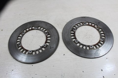 YAMAHA XZ550 TARCZE HAMULCOWE PRZÓD LEWA PRAWA