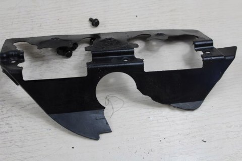 KAWASAKI ZX6R F1 95 OSŁONA GŁOWICY SILNIKA PLASTIK
