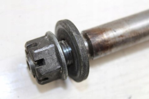 YAMAHA XZ550 OŚ OŚKA KOŁA TYŁ 17MM DŁUGOŚĆ 325MM