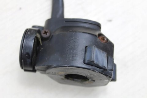 YAMAHA XZ550 PRZEŁĄCZNIK LEWY ŚWIATEŁ