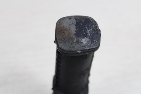 YAMAHA XZ550 SET LEWY TYŁ PODNÓŻEK