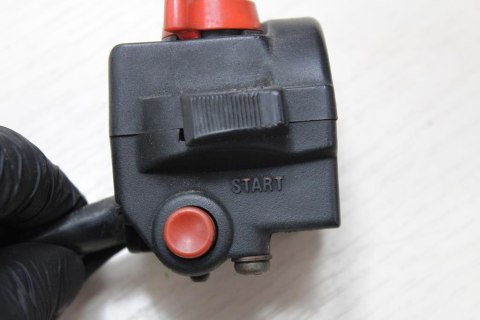 HONDA CB750 RC01 PRZEŁĄCZNIK PRAWY START