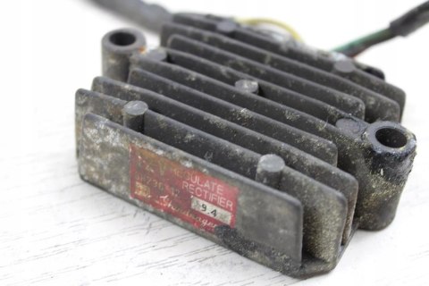 HONDA CB750 RC01 REGULATOR NAPIĘCIA SH236-12