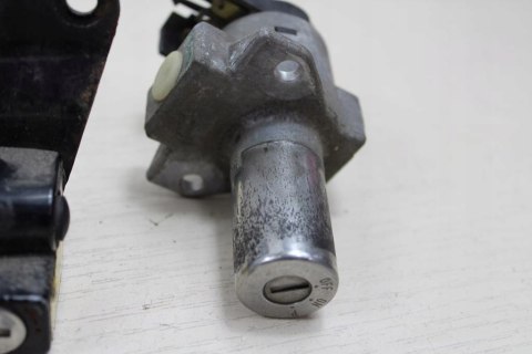 HONDA CB750 RC01 STACYJKA KOREK ZBIORNIKA ZAMKI