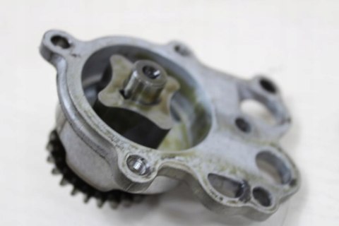 HONDA CB750 F RC04 POMPA OLEJU