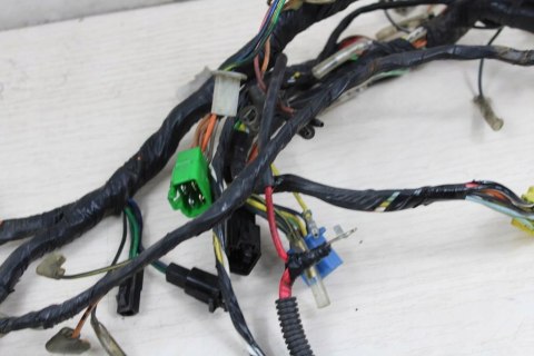 SUZUKI VX800 INSTALACJA ELEKTRYCZNA WIĄZKA GŁÓWNA