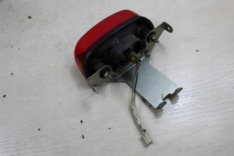 SUZUKI VX800 LAMPA TYŁ TYLNA + STELAŻ