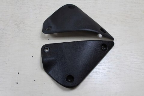 SUZUKI VX800 OSŁONA OWIEWKA GŁÓWKI RAMY L P PARA