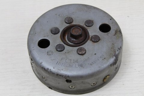 HONDA CB400 N KOŁO MAGNESOWE MAGNETO + ŚRUBA