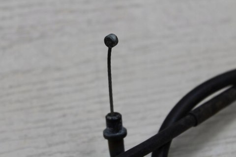 YAMAHA XS400 12R MAXIM LINKA CIĘGNO GAZU