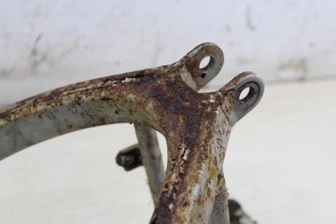 YAMAHA XS400 12R MAXIM WAHACZ TYŁ TYLNY