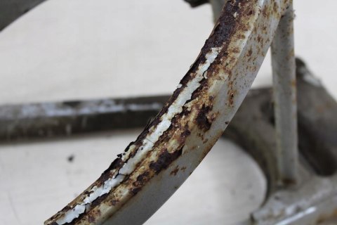 YAMAHA XS400 12R MAXIM WAHACZ TYŁ TYLNY