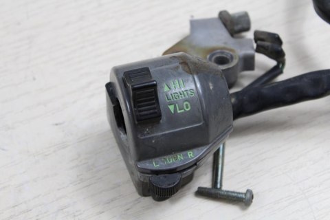 HONDA CM450 PC051 PRZEŁĄCZNIK LEWY ŚWIATEŁ