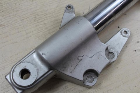 SUZUKI VZ800 MARUDER LAGA AMORTYZATOR PRZÓD LP