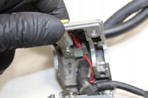 SUZUKI VZ800 MARUDER PRZEŁĄCZNIK LEWY ŚWIATEŁ