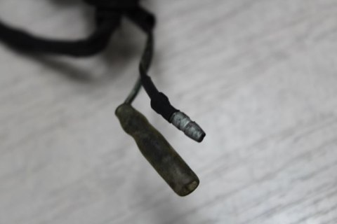 KAWASAKI VN1500 VULCAN CZUJNIK STOPKI BOCZNEJ