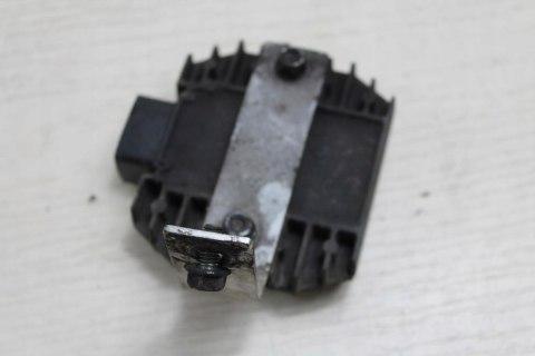 YAMAHA XVS650 DRAG STAR REGULATOR NAPIĘCIA