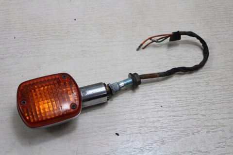 HONDA VT700 SHADOW RC19 KIERUNKOWSKAZ LEWY PRZÓD