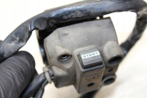 HONDA VT700 SHADOW RC19 PRZEŁĄCZNIK PRAWY START