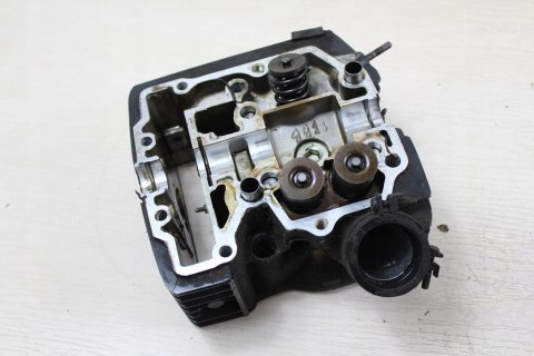 HONDA VT700 SHADOW RC19 GŁOWICA TYŁ TYLNA