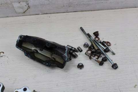 HONDA VT700 SHADOW RC19 POKRYWA KLAWIATURA ZAWORÓW