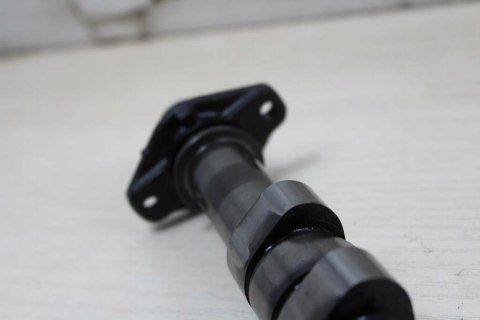 HONDA VT700 SHADOW RC19 WAŁEK ROZRZĄDU PRZÓD