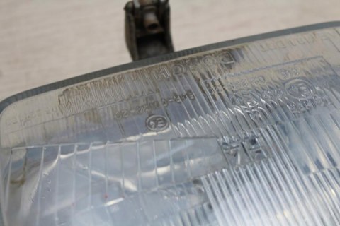 BMW F650 LAMPA REFLEKTOR PRZÓD BOSCH 1305621159