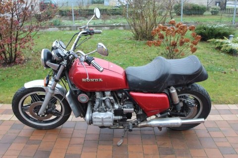 HONDA GL1100 GOLD WING OWIEWKA PRAWY BOK BOCZEK