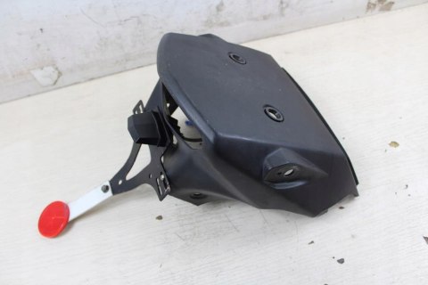 SUZUKI DL650 V-STROM CHLAPACZ TYŁ NADKOLE
