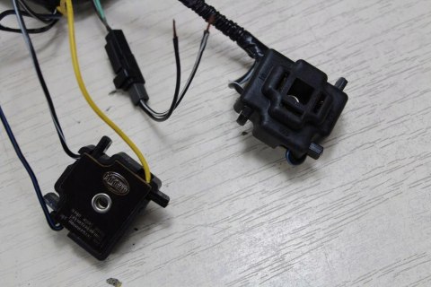 SUZUKI DL650 V-STROM WIĄZKA LAMPY PRZÓD LICZNIKA