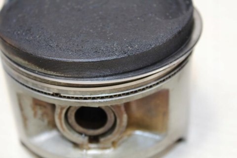 YAMAHA XV700 56E 1RR CYLINDER TYŁ TYLNY + TŁOK