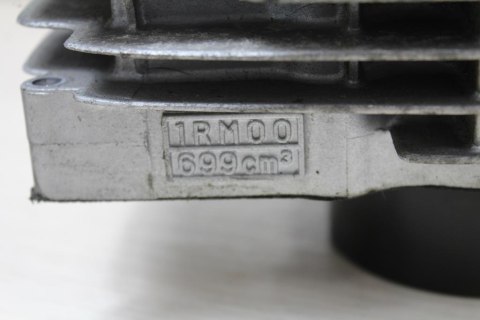 YAMAHA XV700 56E 1RR CYLINDER TYŁ TYLNY + TŁOK