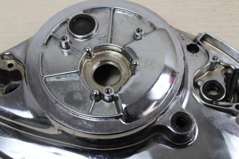 YAMAHA XV700 56E 1RR DEKIEL LEWY SILNIKA POKRYWA