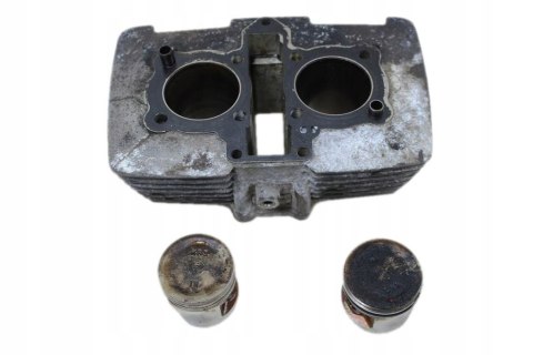 HONDA CB250 MC26 CYLINDRY + TŁOKI