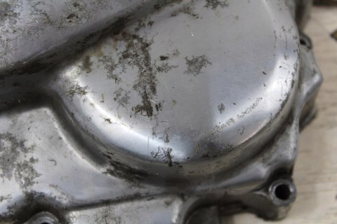 HONDA CB250 MC26 DEKIEL SILNIKA PRAWY POKRYWA
